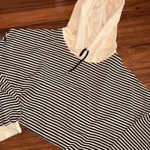 BLACK & YELLOW HOODIE